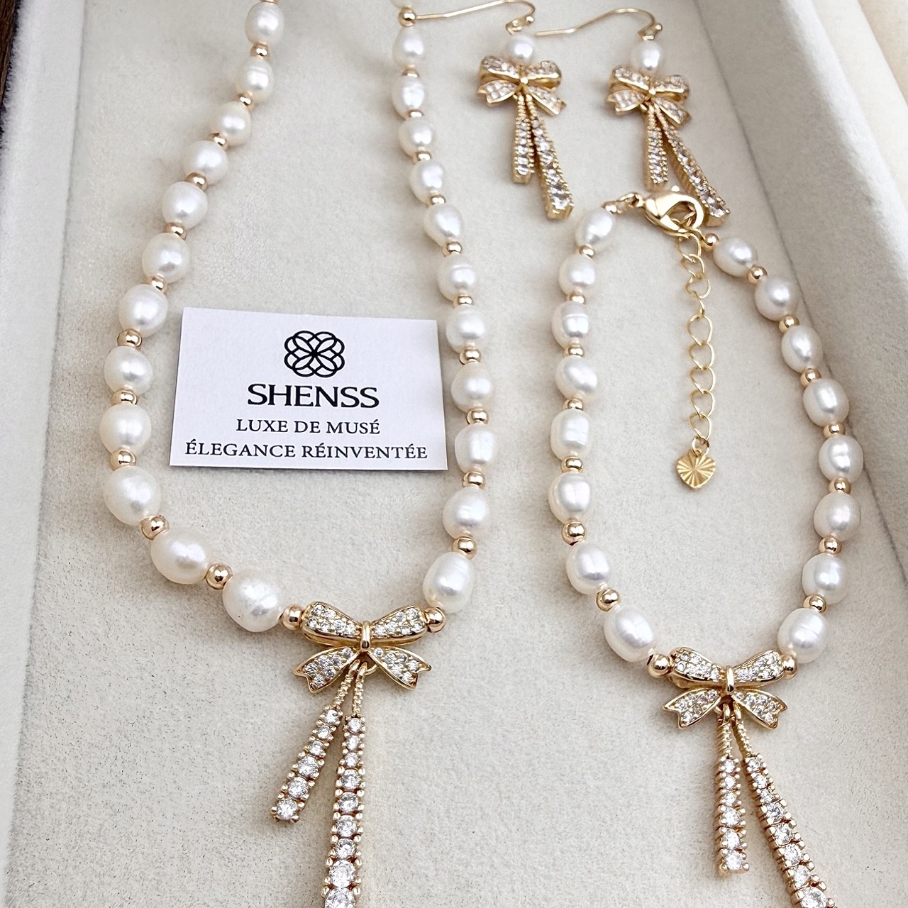 Zestaw biżuterii: naszyjnik, b – Pearl Necklace Set recenzja i cena